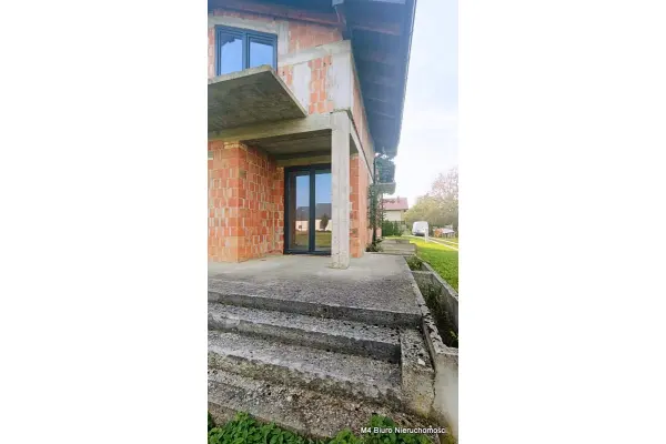 krośnieński, Rymanów, Ładny dom w Rymanowie do wykończenia