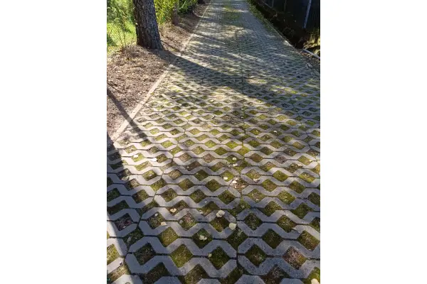 strzyżowski, Niebylec, Lutcza, Działka w centrum Lutczy pod Twój dom.