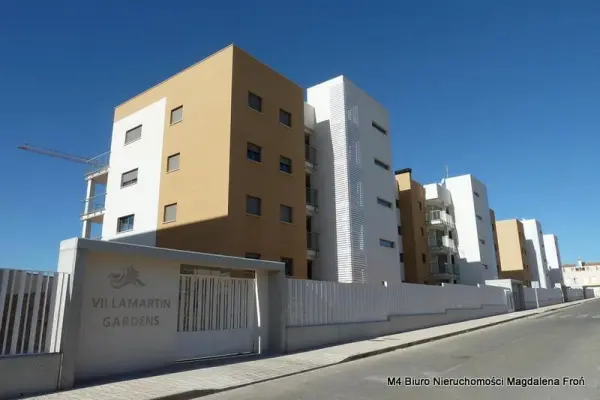Orihuela, Alicante, Villamartin, Apartament w Hiszpanii 118 m2/30 min do plaży