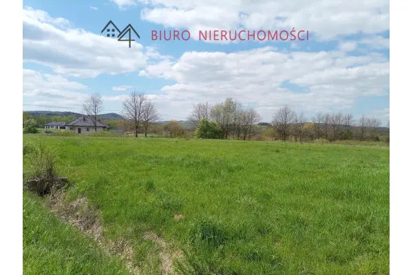 brzozowski, Jasienica Rosielna, 31 ar w Jasienicy Rozielnej/WZ/Uzbrojenie
